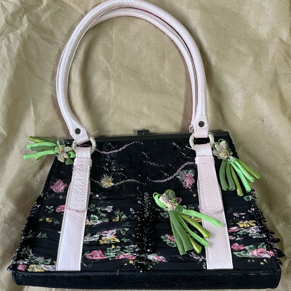 Mary Frances Handbags - Mary Frances whimsical handbag